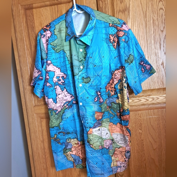 unbranded Other - Nice silky lightweight shirt L/XL